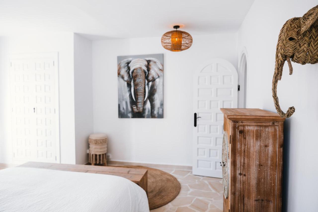 Villa Boho Ibiza Style ฮาเวอา ภายนอก รูปภาพ